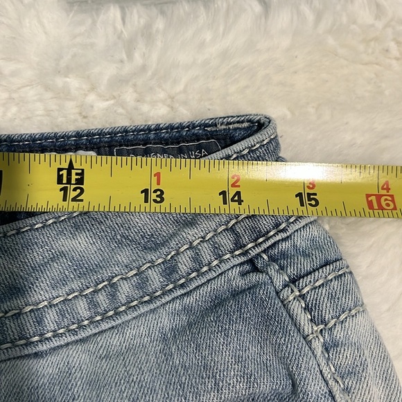 Miss Me capris - Picture 7 of 9